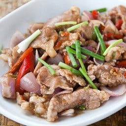 หมูผัดกะปิ