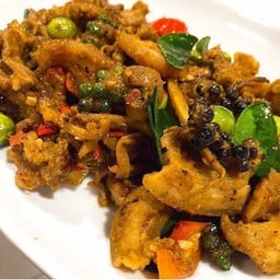 ผัดเผ็ดหมูป่า