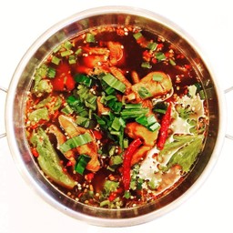 ตีนไก่ซุปเปอร์แซ่บ แวะมาชิมกันได้นะคับที่ร้าน กินตีน ในโครงการสวนหลวง ไนท์มาร์เก