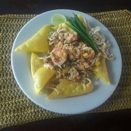 เขมิกา ผัดไทย 2 ส.