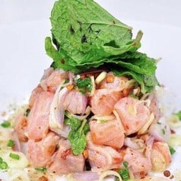 ข้าวราดพล่าปลาแซลมอน