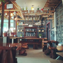 ร้านกาแฟหน้าวัดร่องขุ่นที่ดีที่สุดเวลานี้