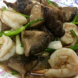 กุ้งผัดเห็ดหอม