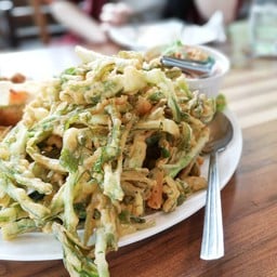 กรอบมากครับ รสชาติใช้ได้เลย 140฿