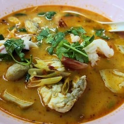 ต้มยำรวมมิตรทะเล น้ำข้น