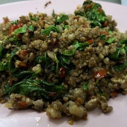 กะเพราเนื้อสับ