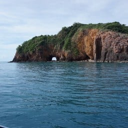 จุดดำน้ำ เกาะทะลุ