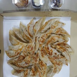 เกี๊ยวซ่า 30 ชิ้นทอดน้ำ