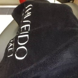 ผ้าคลุมกันโป๊