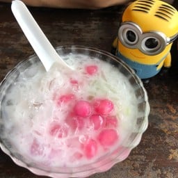 20 บาทเอง เต็มถ้วยเลย ชื่นใจ