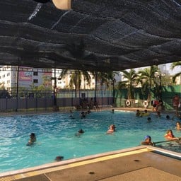 สระว่ายน้ำ 60 Pool