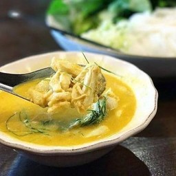 ขนมจีนน้ำยาปู
