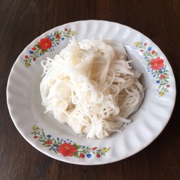 ขนมจีน