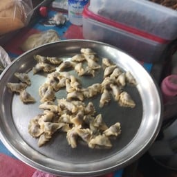 กะหรี่พัฟ ปั้นสิบ ตลาดบางขุนศรี