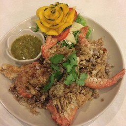 กุ้งทอดกระเทียม