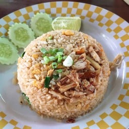 ก๋วยเตี๋ยวดู๋ดี๋ชักธง ท่าศาลา