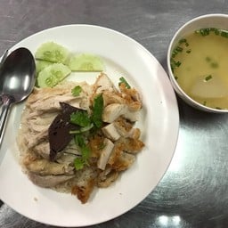 ข้าวมันไก่ไรเดอร์