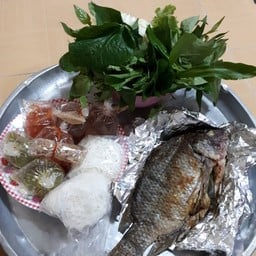 ราชาเมี่ยงปลาเผา101 By เจ๊มาลี