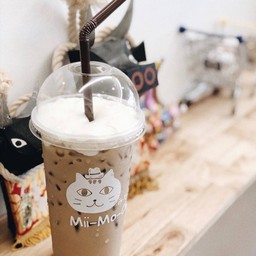 Mii-Mo-Chi Cafe'