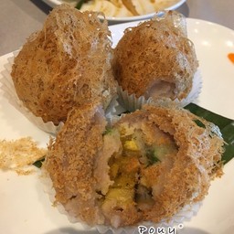 เผือกทอด