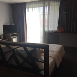 โรงแรมครอสทูไวบ์ เชียงใหม่ ดีเซม