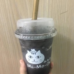 Mii-Mo-Chi Cafe'