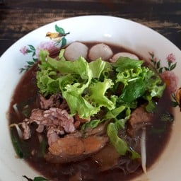 ก๋วยเตี๋ยวเนื้อ ซอยรพ.เมืองสมุทร