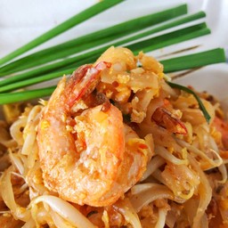 ผัดไทยการะเกด