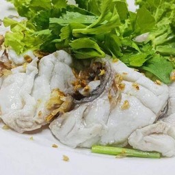 เนื้อปลาเก๋าลวก