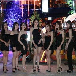 บรรเทิงคับ☺😊😀😁☺