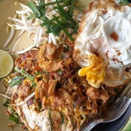 ร้านผัดไทยโฟร์แมน