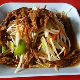 ตำปลากรอบ