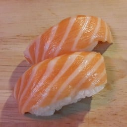 ซูชิแซลมอน