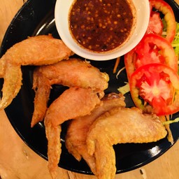 ปีกไก่ทอด