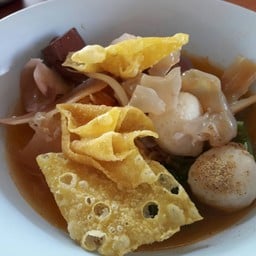 ก๋วยเตี๋ยวหมูโบราณ