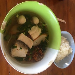 ก๋วยเตี๋ยวปลาอินทรีย์ ณ บ้านโป่ง