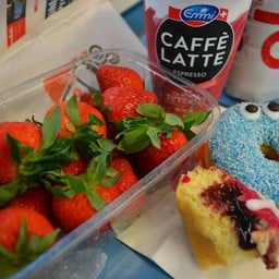 Dunkin Donut Zurich HB Switzerland