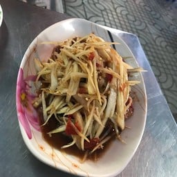 จิ้มจุ่ม วัดเศวตฉัตร By กุ๊กตาหวาน วัดเศวตฉัตร