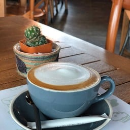 Little Forest Coffee House  แก่งกระจาน