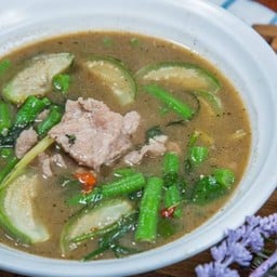 แกงอ่อมหมู