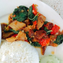 ก๋วยเตี๋ยวหมูย่างต้มยำ