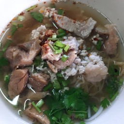 อาหารอร่อย พูดจาไพเราะ😁