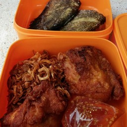 น้องอานัส ข้าวเหนียวไก่ทอดหาดใหญ่