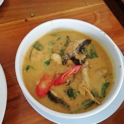 แกงคั่วปลาดุกทะเล