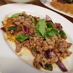 โรงลาบ 101 สารคาม-ร้อยเอ็ด