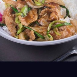 ผัดพริกหมูชิ้น