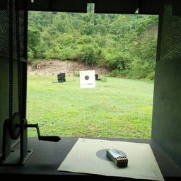 สนามยิงปืน เขาชนไก่