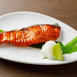 ปลาแซลมอนย่างซอสเทอริยากิ