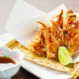 หนวดปลาหมึกทอด