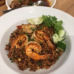 ข้าวผัดมันกุ้งย่าง